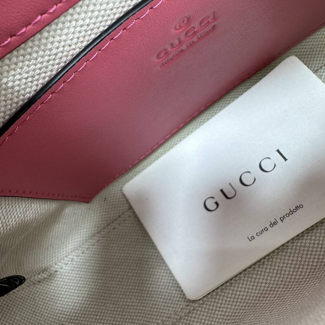 Gucci Hobo Bags